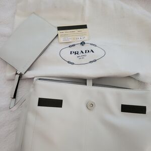 Prada purses with COA card Dust bag clean